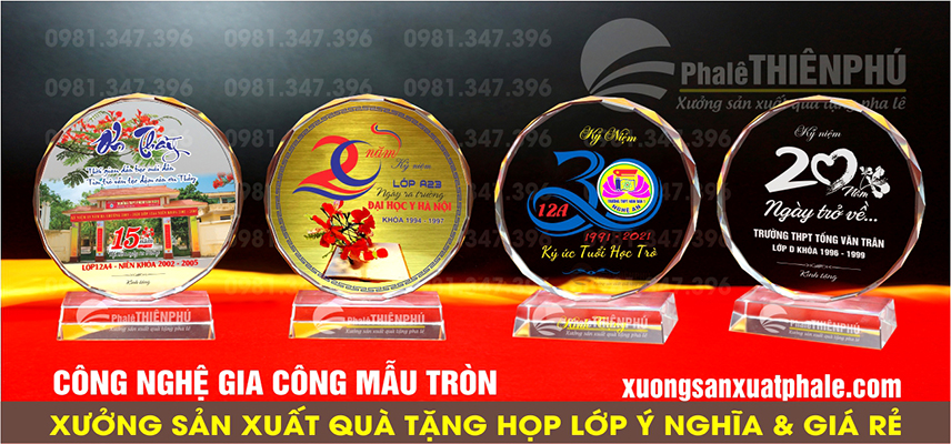 Các mẫu kỷ niệm chương họp lớp hình tròn
