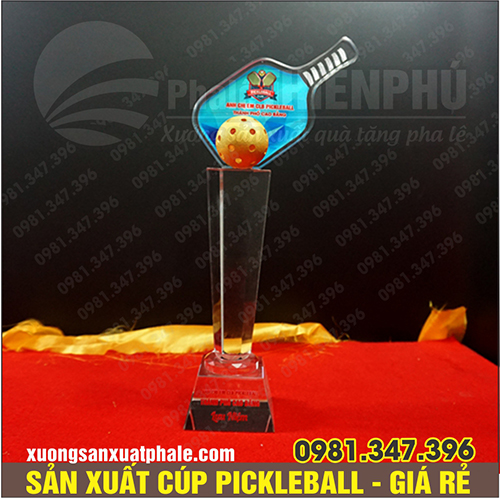 Cúp pickleball gắn bóng mini