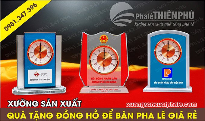 mẫu quà tặng đồng hồ pha lê cao cấp