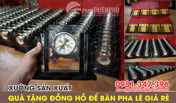 quà tặng đồng hồ pha lê