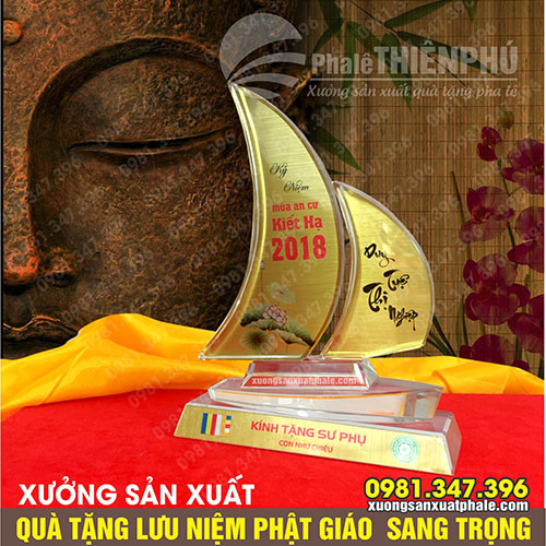 quà tặng mùa an cư kiết hạ