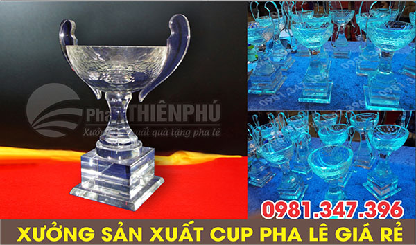 sản xuất cúp pha lê bát lùn