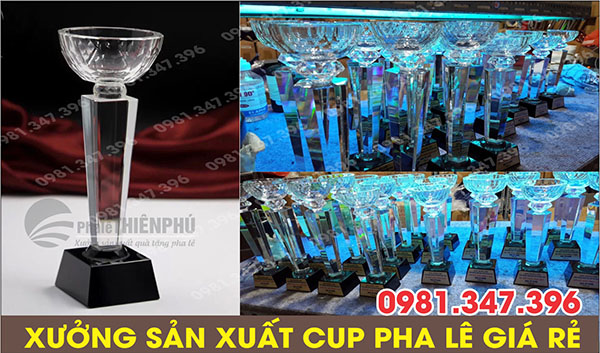 sản xuất cúp pha lê bát
