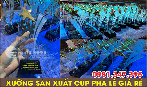 sản xuất cúp pha lê sao vàng