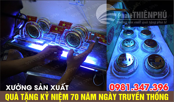xưởng quà tặng kỷ niệm 70 năm