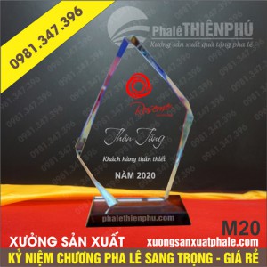 Kỷ niệm chương pha lê 20