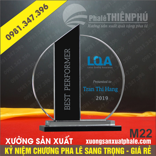 Kỷ niệm chương pha lê 22
