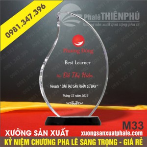 Kỷ niệm chương pha lê 33