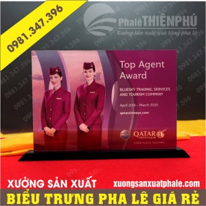 Biểu trưng pha lê Qatar Airways