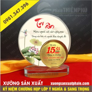 Kỷ niệm chương họp lớp 14