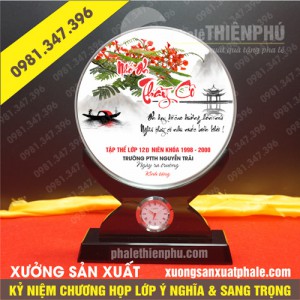 Kỷ niệm chương họp lớp 21