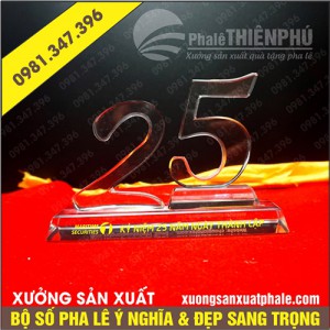 Bộ số kỷ niệm 25 năm ngày truyền thống