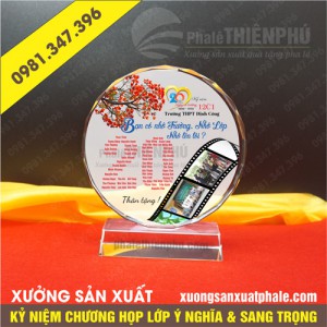 Kỷ niệm chương họp lớp 01