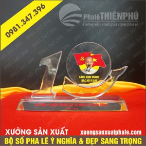 Bộ số pha lê 10 năm đảng bộ