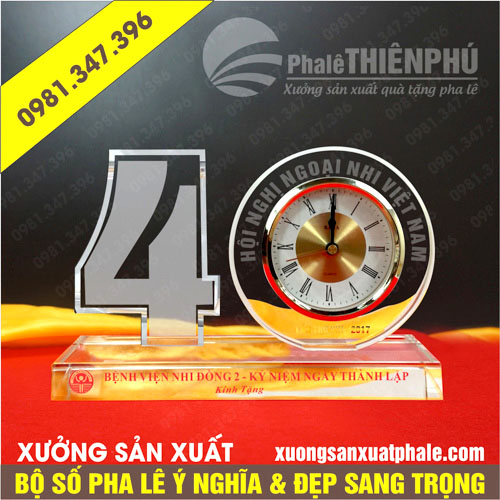 Bộ số 40 năm ngày truyền thống