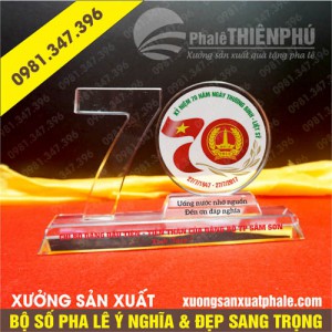 Bộ số pha lê số 70 năm