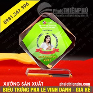 Biểu trưng pha lê vinh danh hình tứ giác